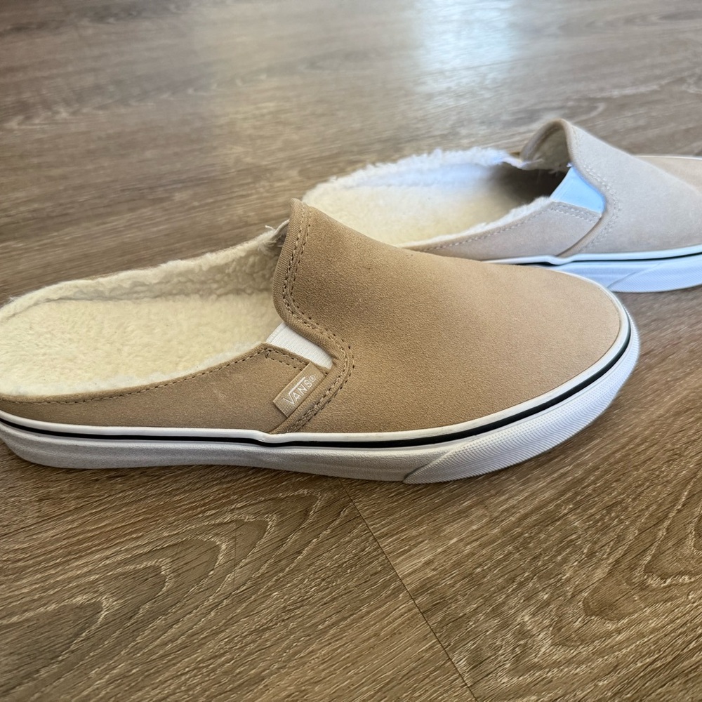 Vans Asher Sherpa-Lined Suede Mules